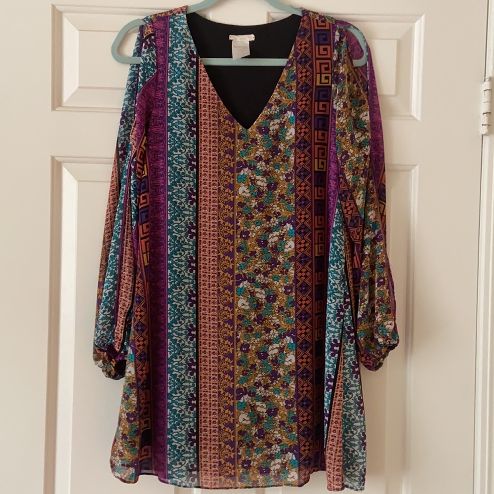 Colorful & ornate mini dress - cold shoulder